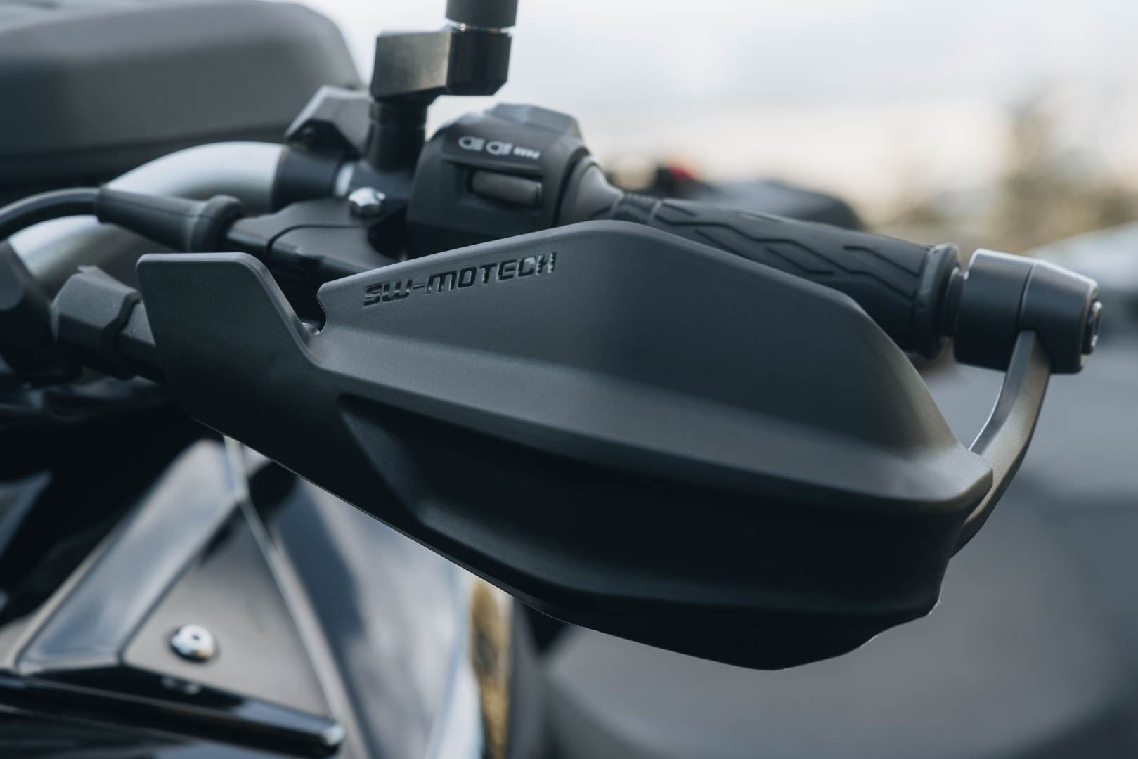 SLC side carrier right Benelli Leoncino 500 (17-) / 500 Trail (18-).