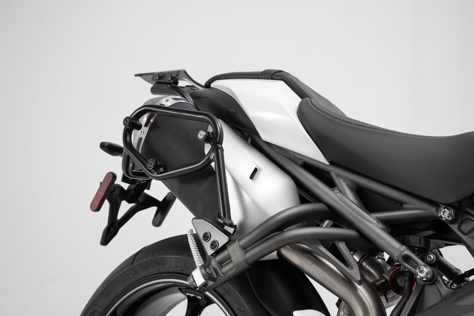 URBAN ABS Side Case System 2x 16,5 litre Triumph Speed Triple 1050 (18-)