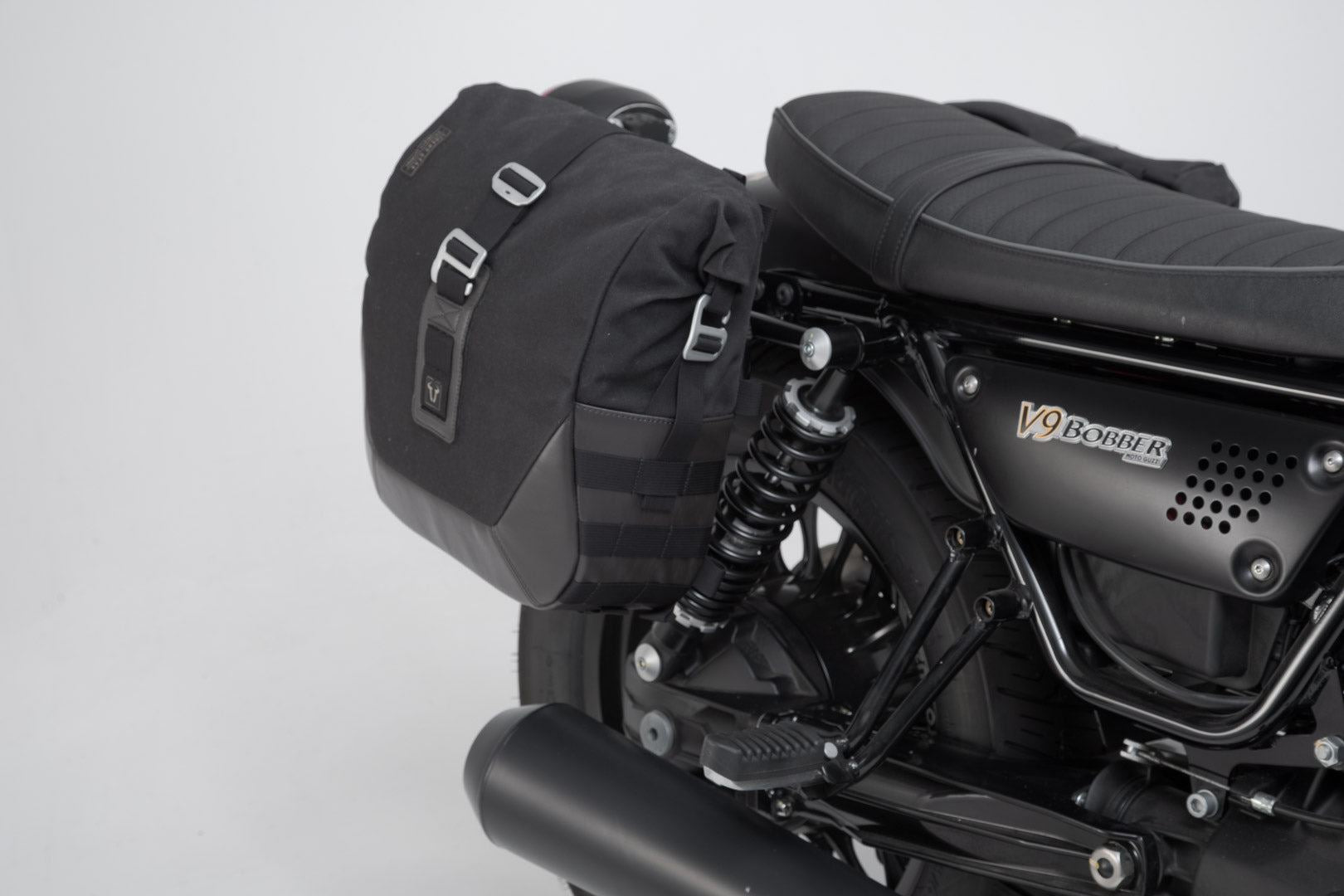 Legend Gear Side Bag System LC Moto Guzzi V9 Roamer/Bobber (15-) Black Edition