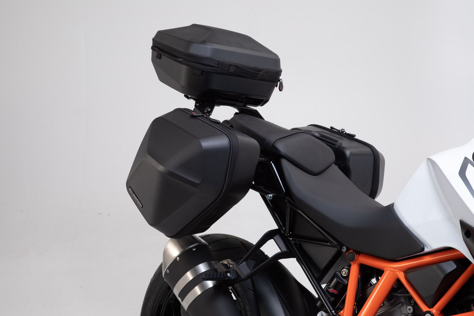 Street-Rack KTM 1290 Super Duke (16-19) Black