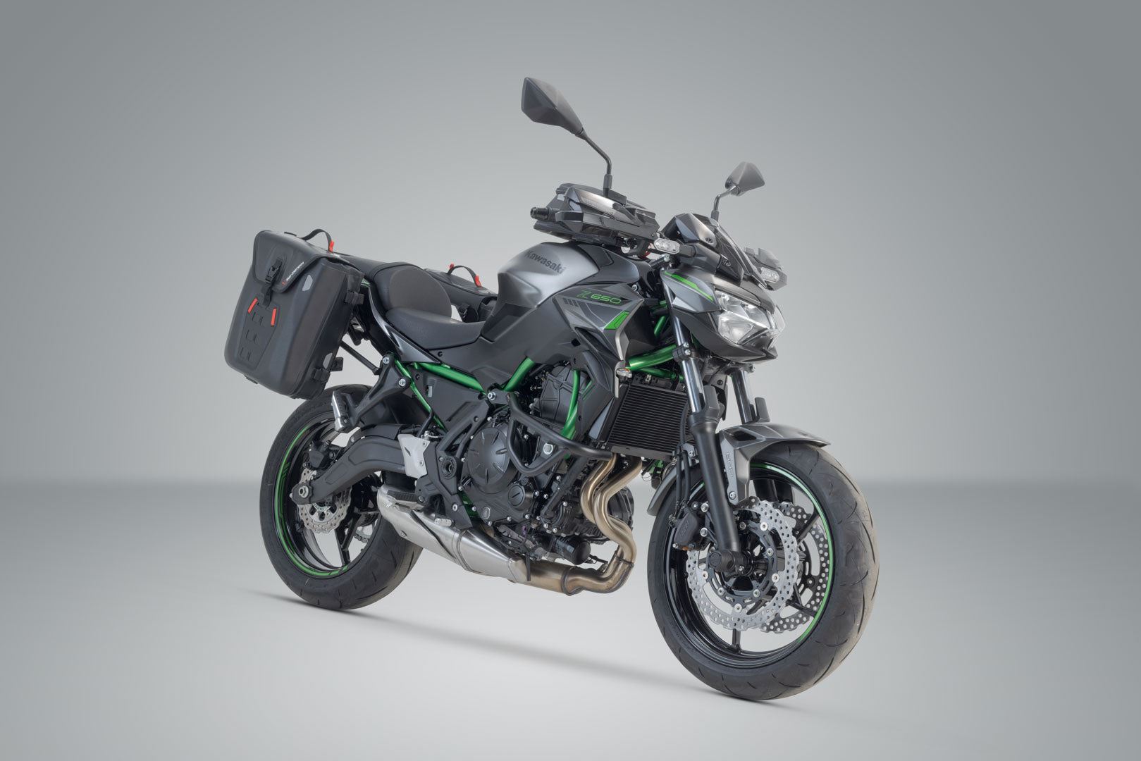 SysBag WP M/M system Kawasaki Z650 (16-) / Ninja 650 (16-)