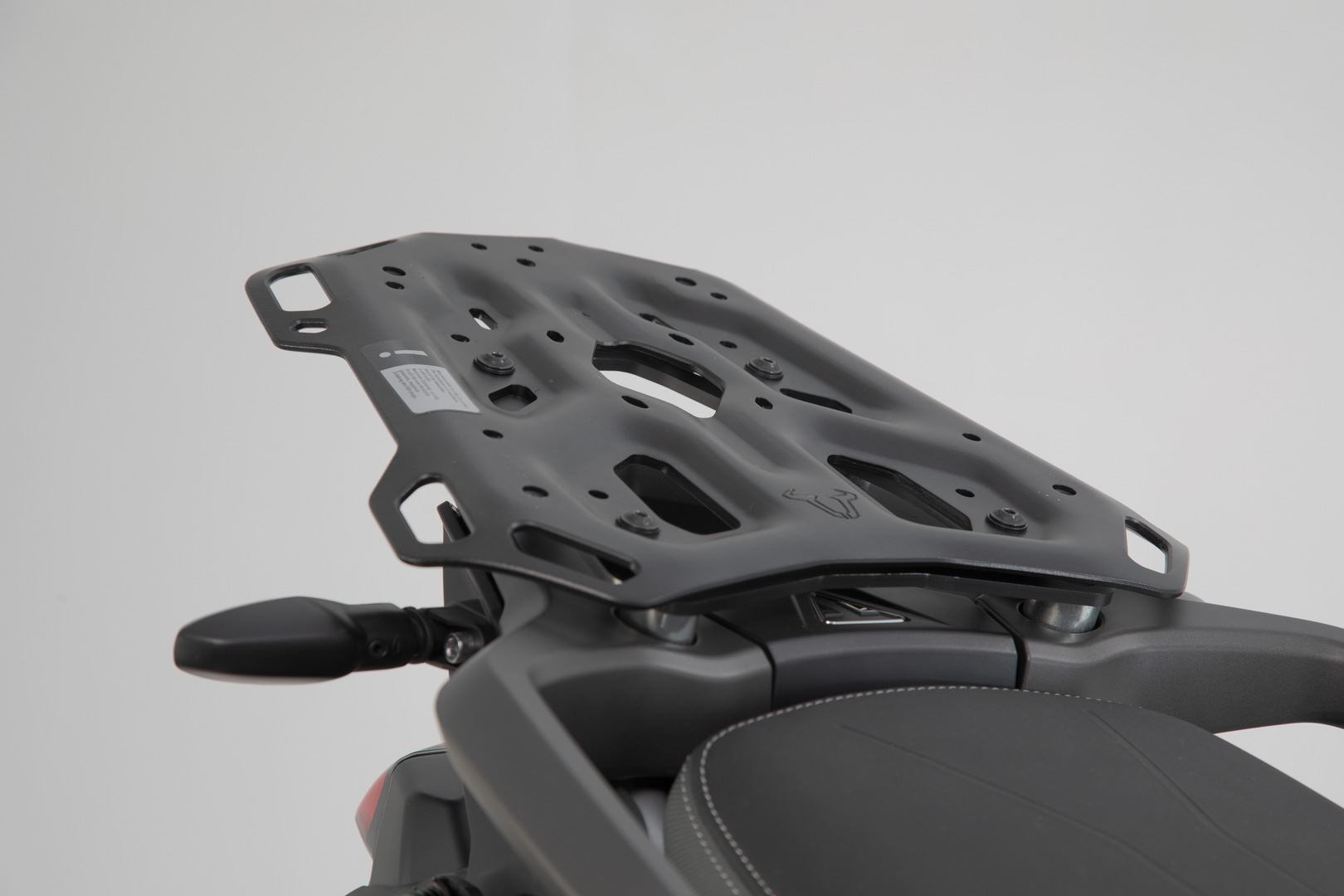 DUSC XL top case system Black. 55 l. Triumph Tiger 900 (19-)/ 1200 (22-).