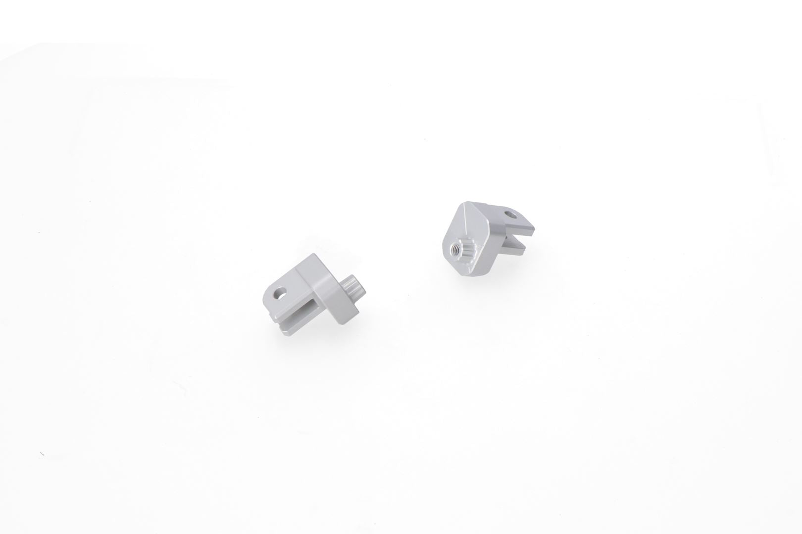 Mounting kit for EVO footrests Silver. Yamaha Tracer 9 (20-).
