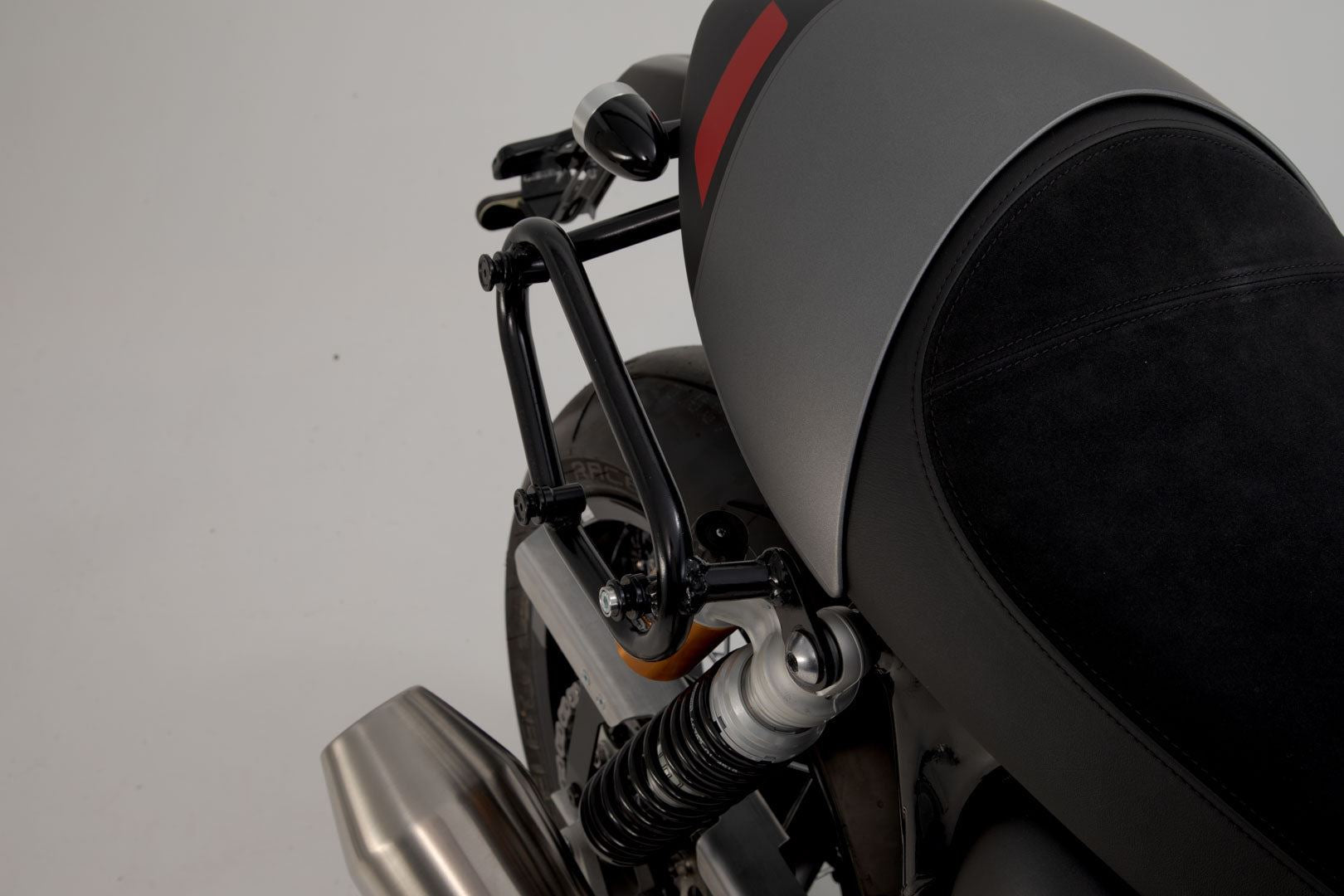 URBAN ABS Side Case System 2x 16,5 litre Triumph Thruxton RS (19-)