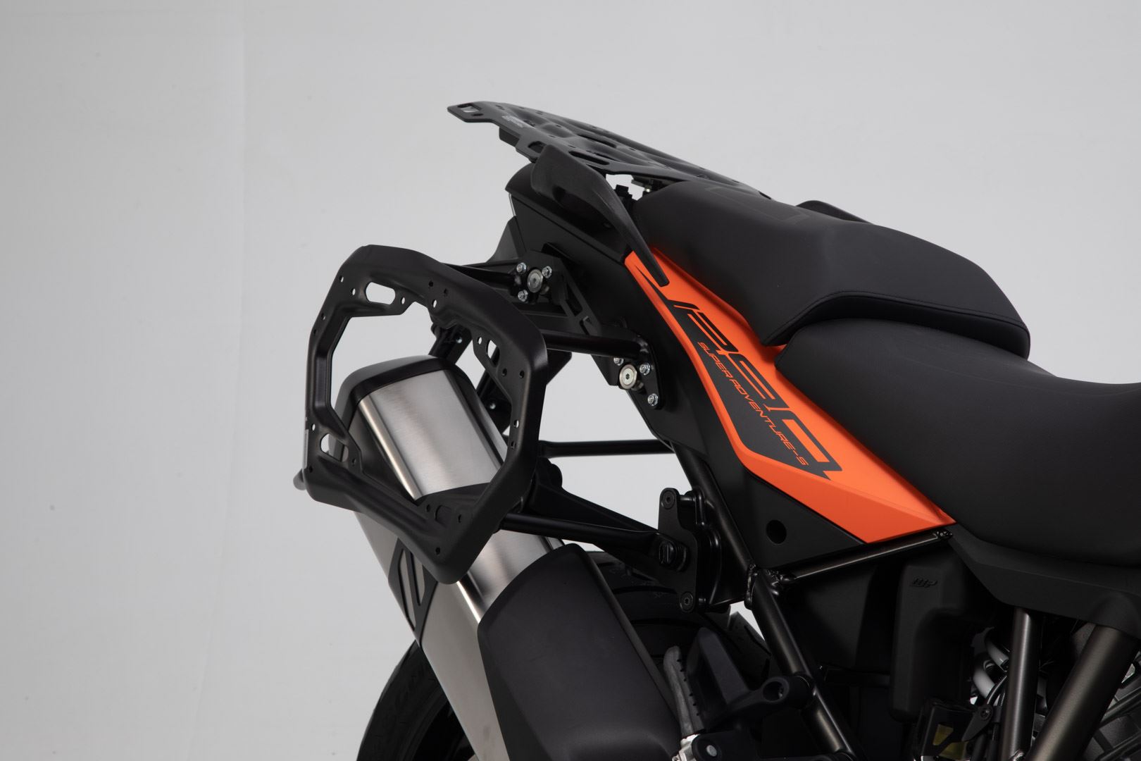 DUSC hard case system Black. 41/33L. KTM 1050/1090/1190 Adv1290 SAdv