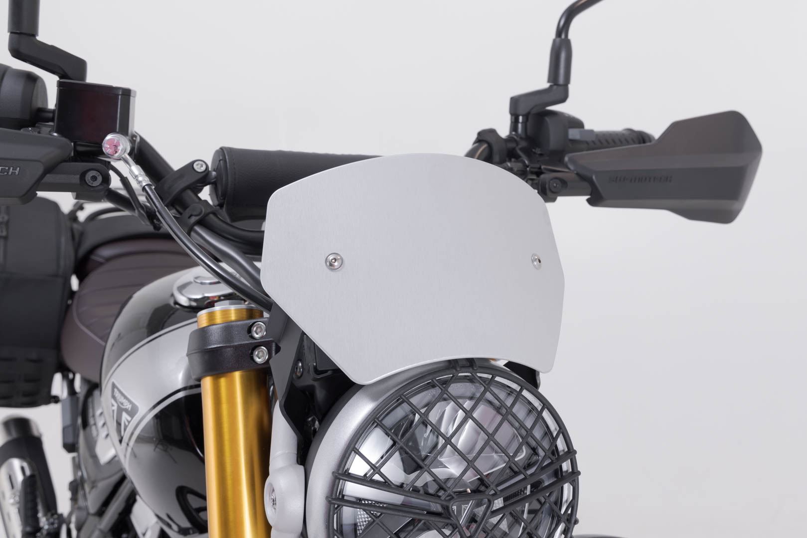 Windscreen Silver. Triumph Scrambler 400 X (23-).