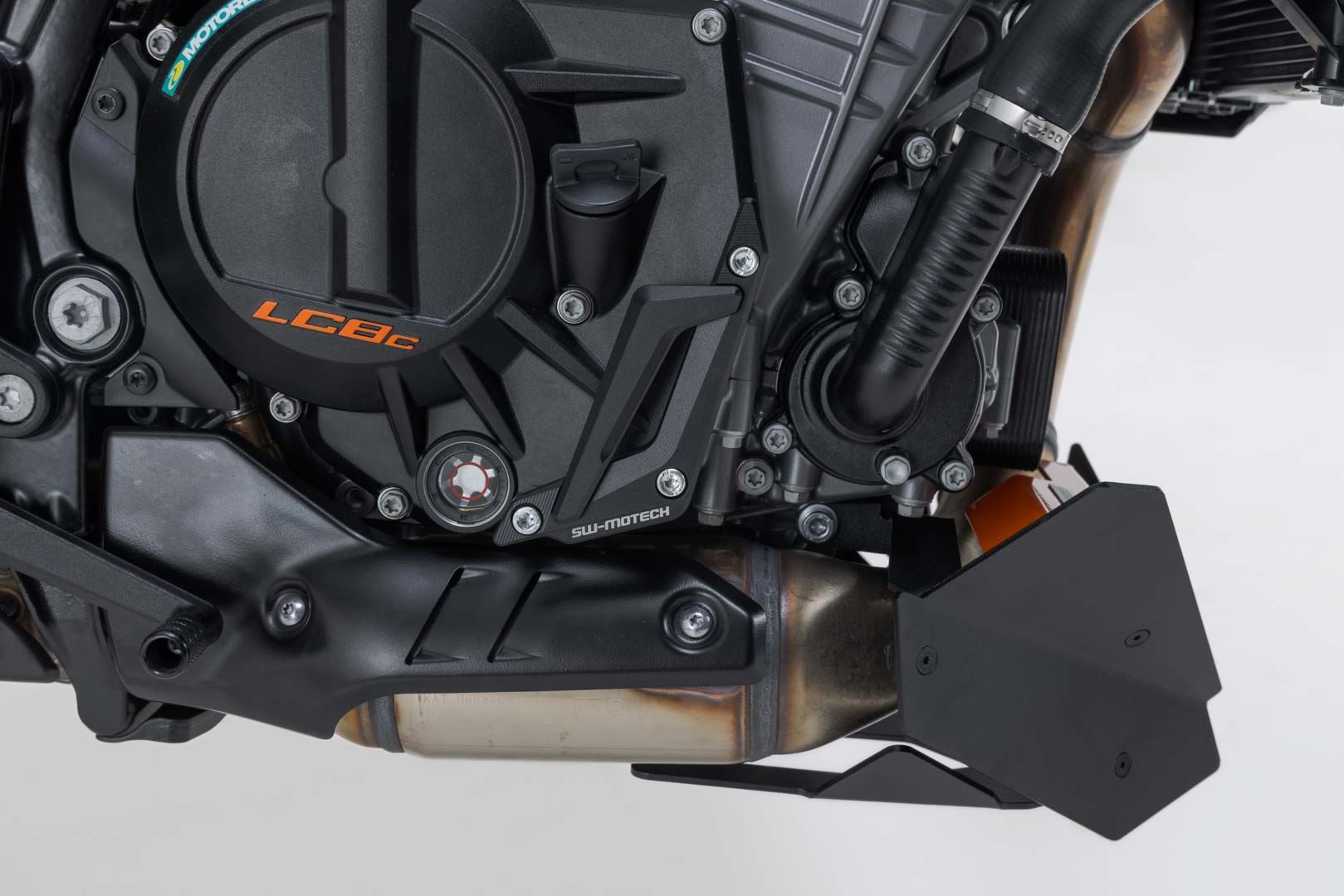 Engine case protector Black. KTM 990 Duke (23-).