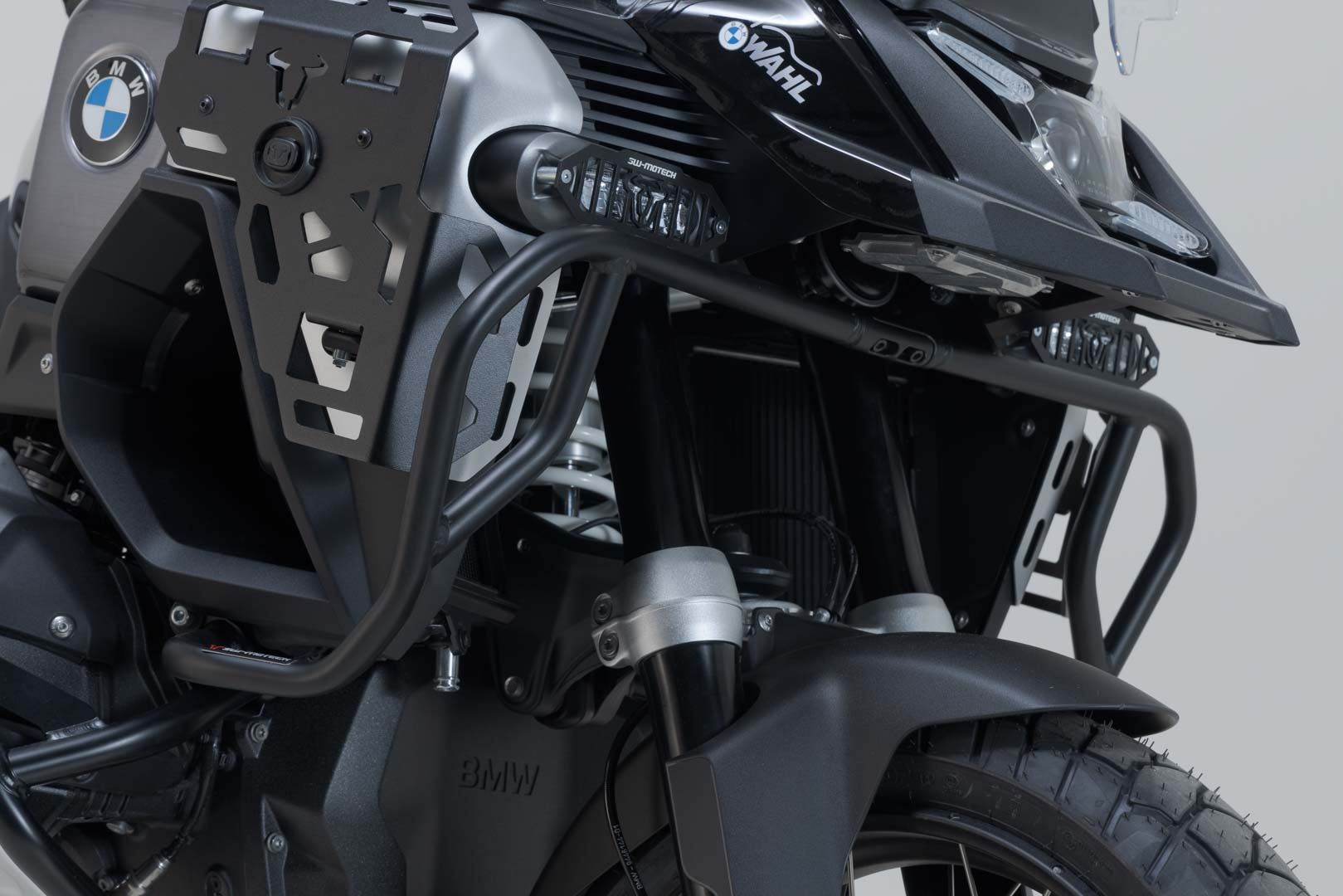 Upper crash bar Black. BMW R 1300 GS Adventure (24-). For OEM SBL.