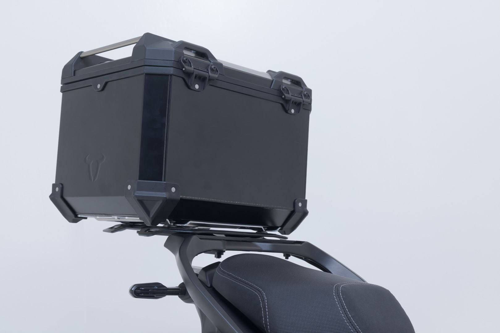 ADVENTURE-RACK Black. Yamaha Niken GT (22-).