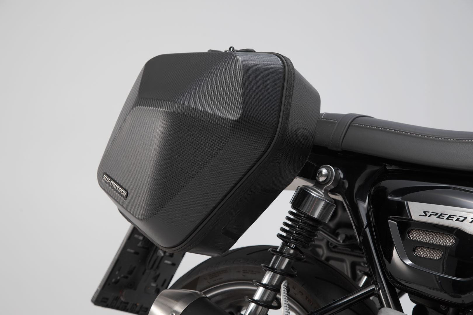 URBAN ABS Side Case System 2x 16,5 litre Triumph Speed Twin 1200 (18-)