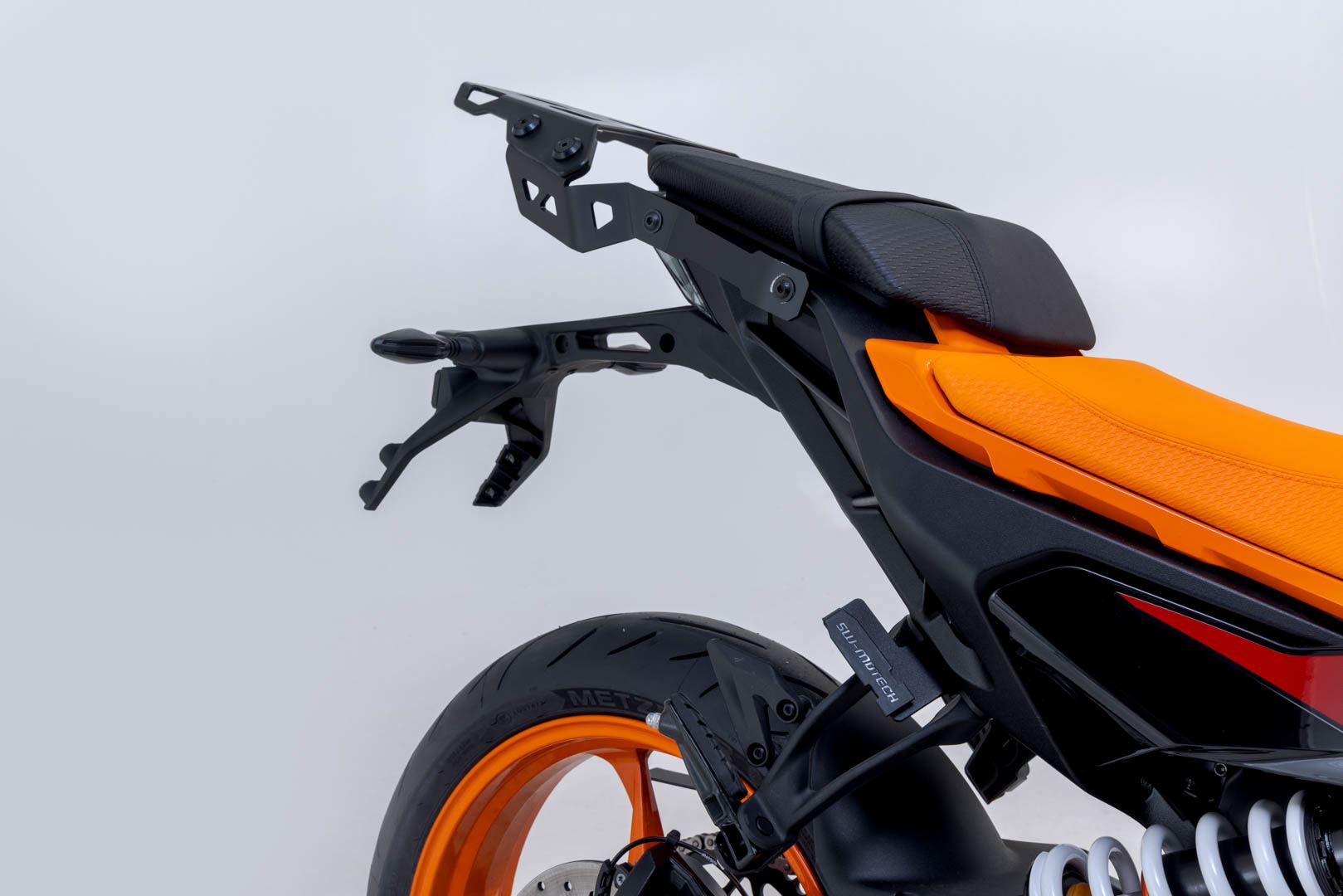 PRO BLAZE H saddlebag set Black. KTM 390 Duke (23-).