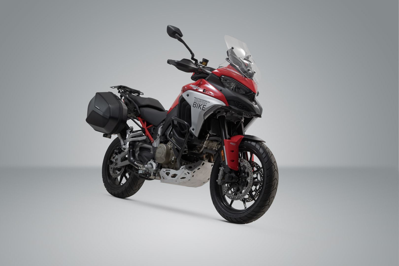 AERO ABS side case system US model 2x25L. Ducati Multistrada V4 (20-).