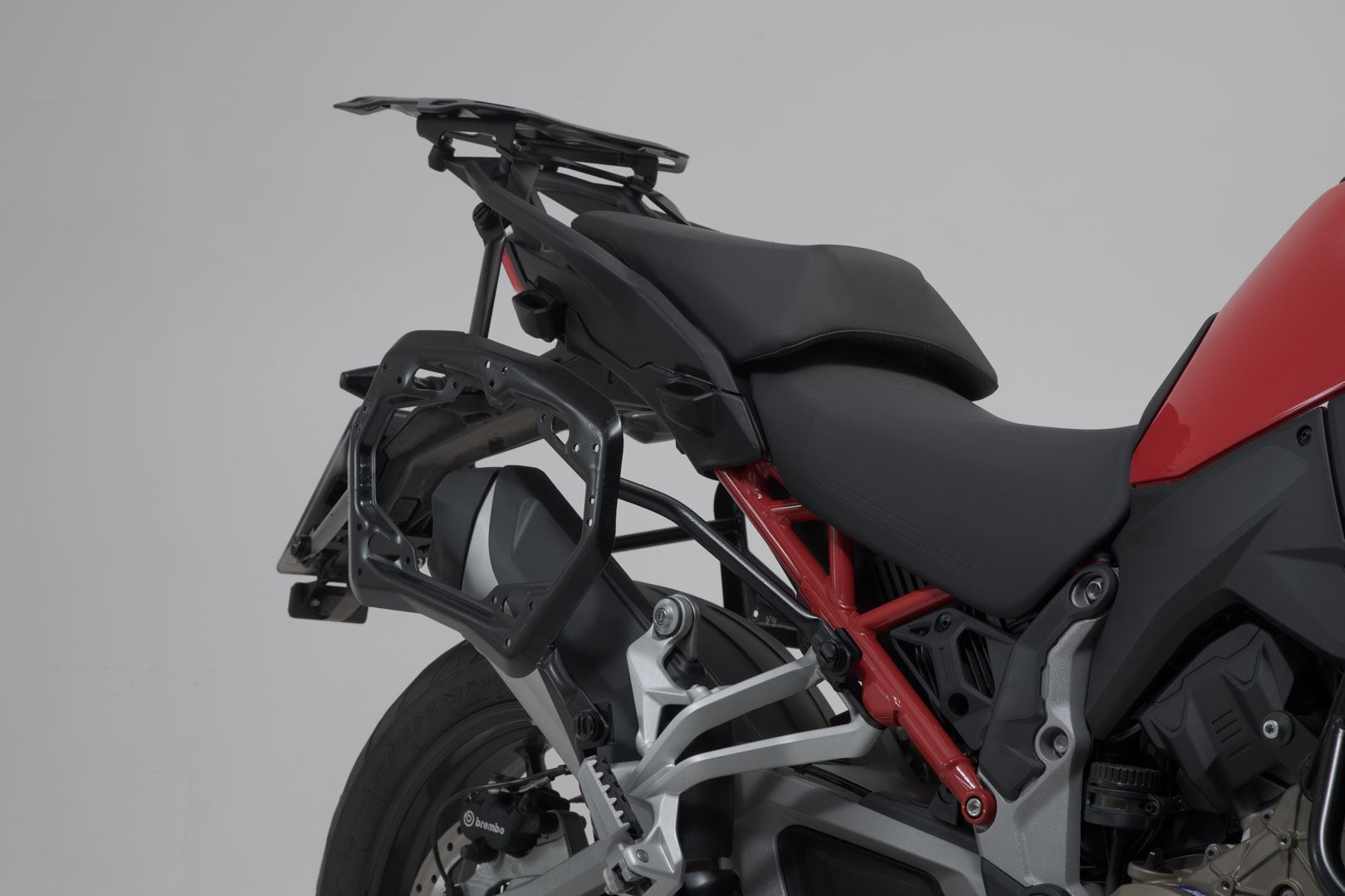 AERO ABS side case system US model 2x25L. Ducati Multistrada V4 (20-).