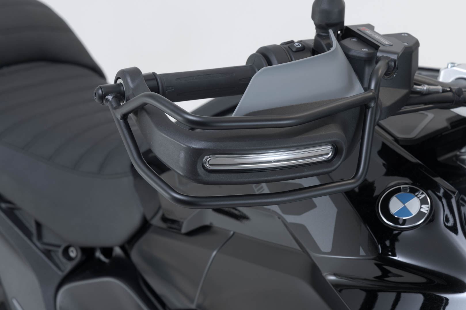 Handguard Black. BMW R 1300 GS (23-).