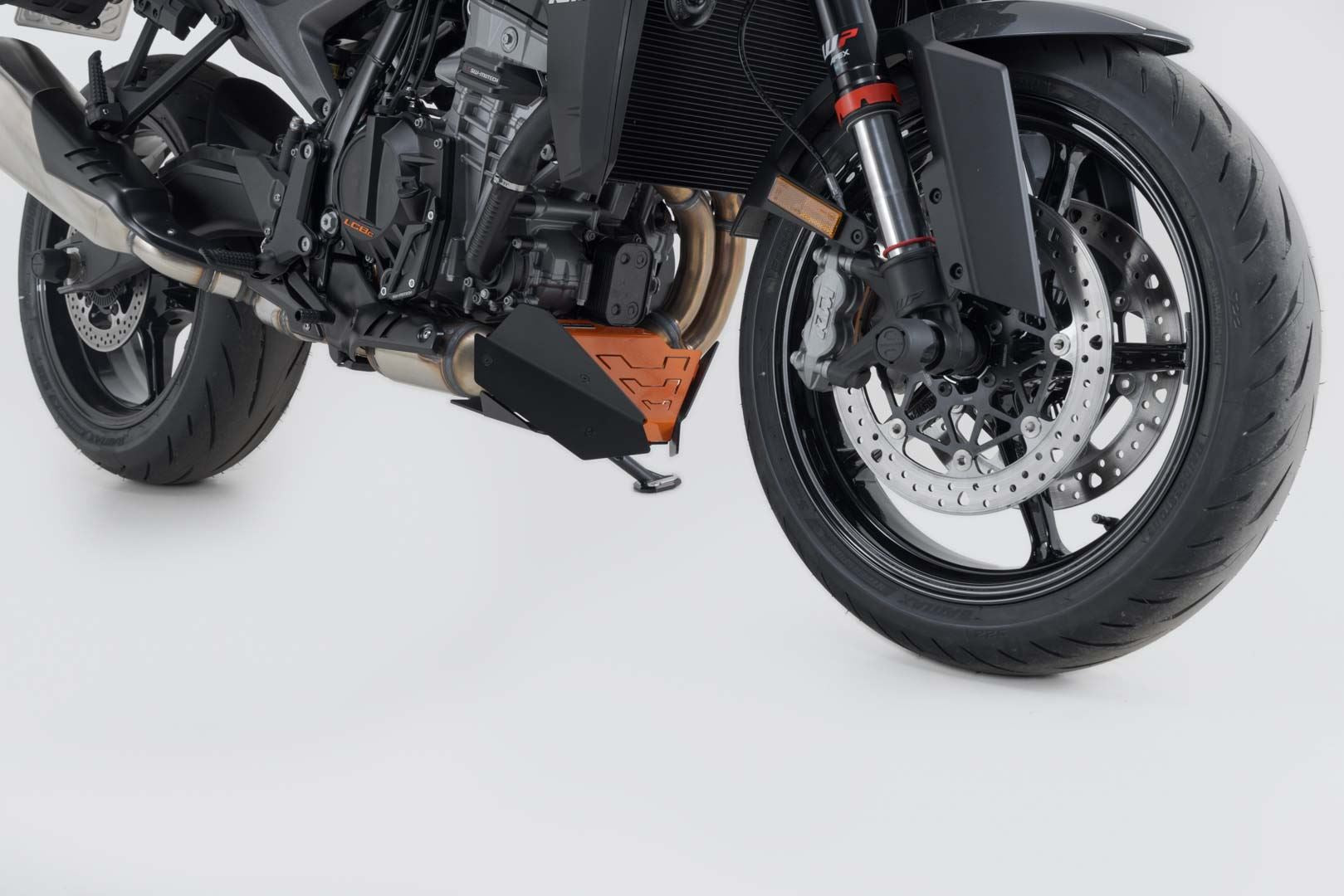 Front spoiler Orange/Black. KTM 990 Duke (23-).