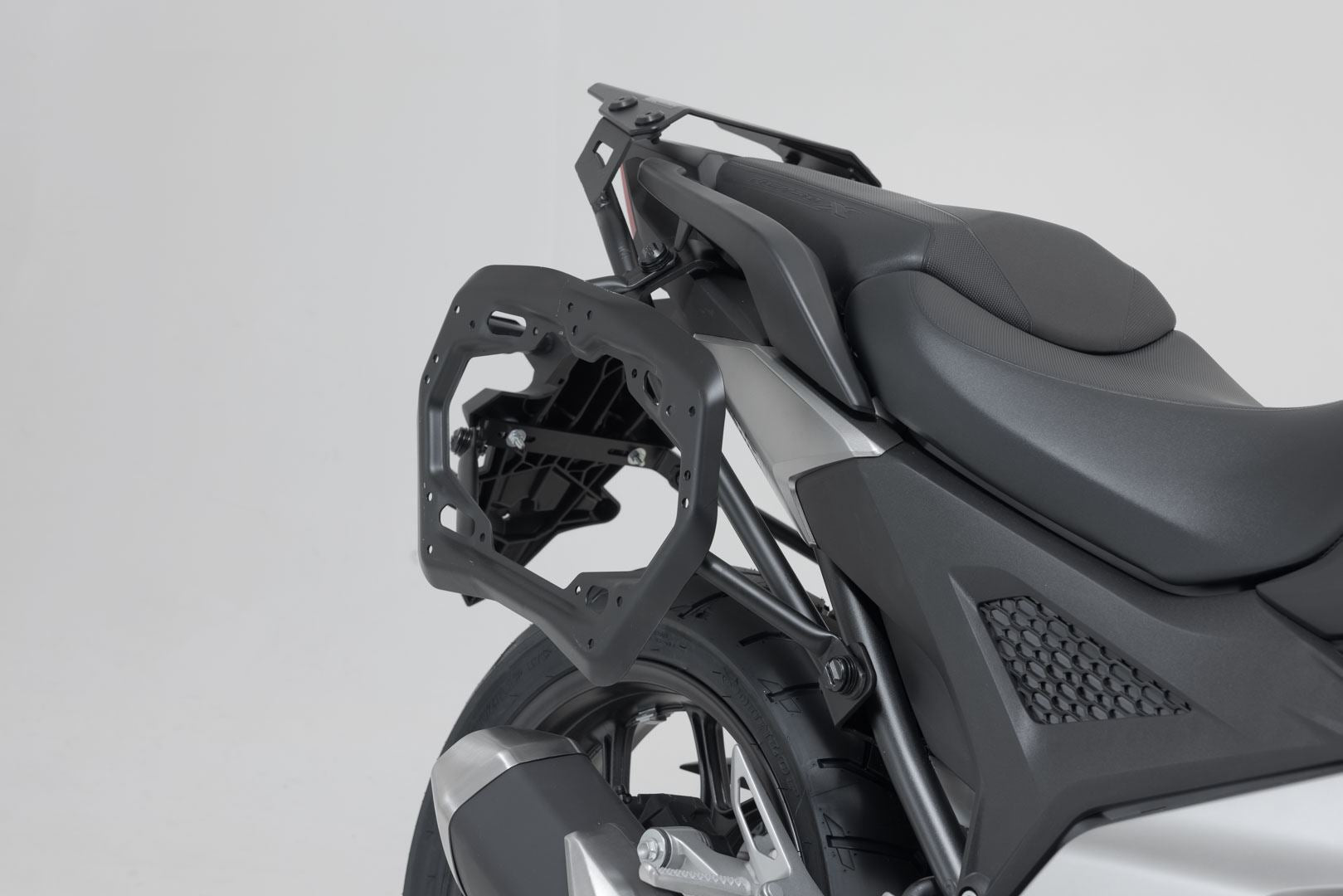 DUSC hard case system Black. 33/33L. Honda NC750X/XD (20-).