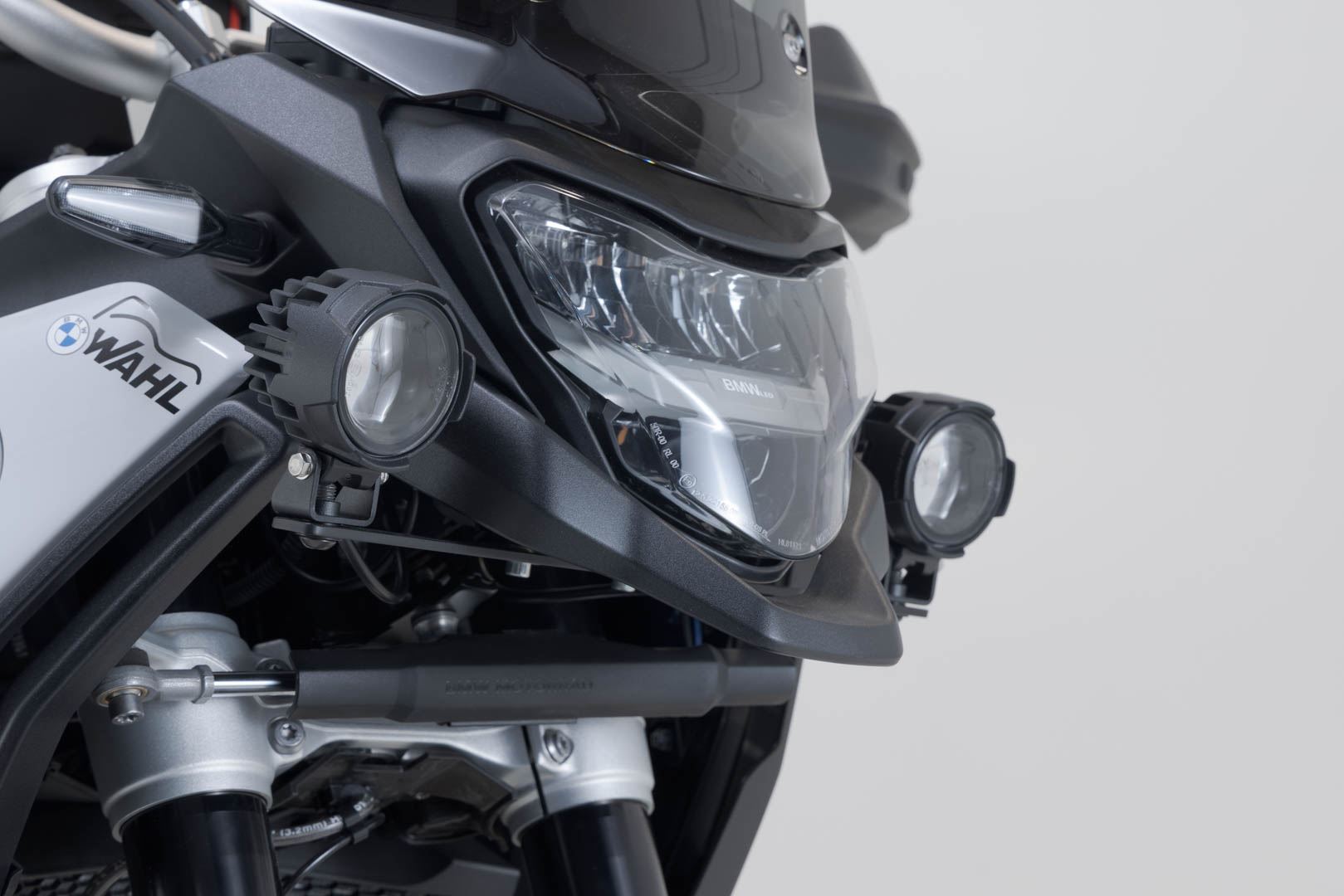 EVO fog light kit Black. BMW F 900 GS (23-).