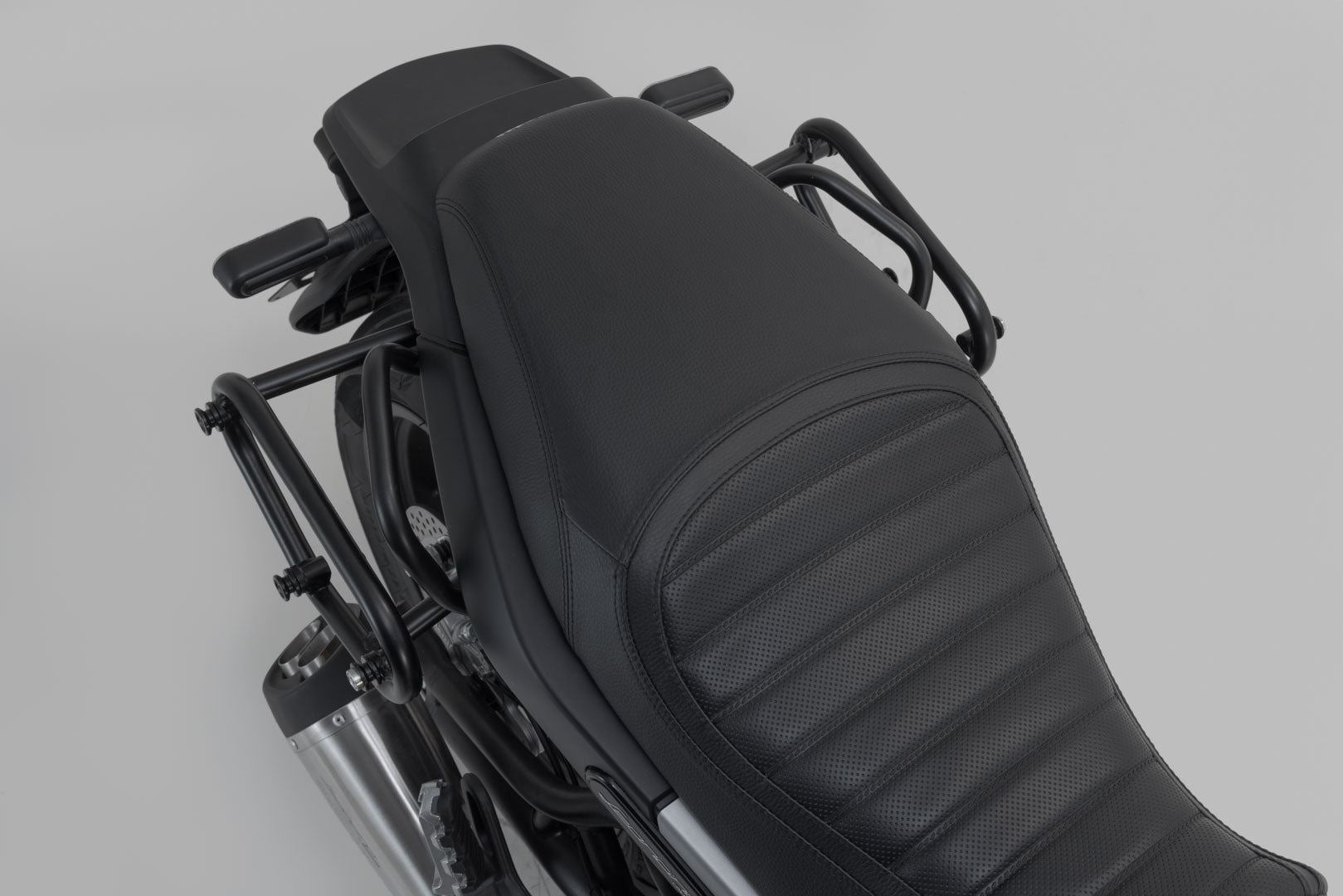 SLC side carrier right Benelli Leoncino 500 (17-) / 500 Trail (18-).